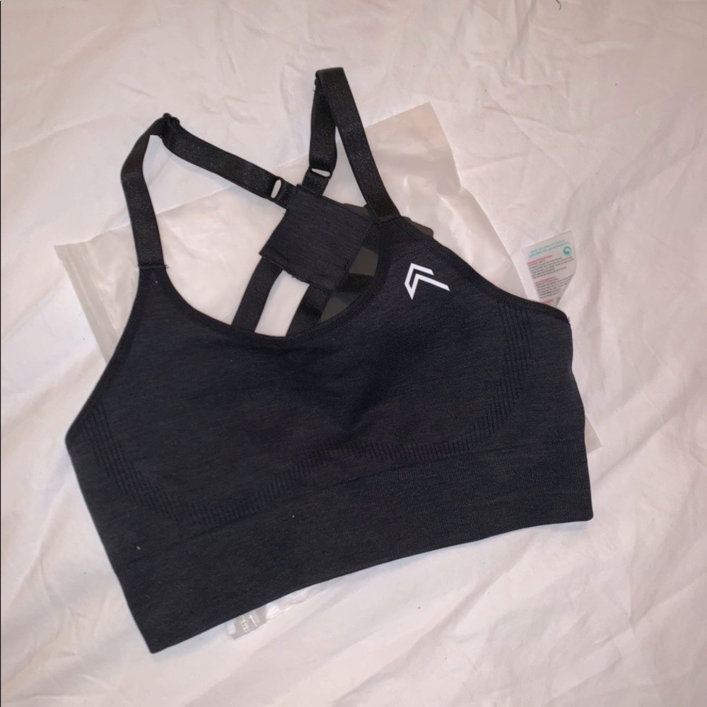 NWT Oner Active sports bra